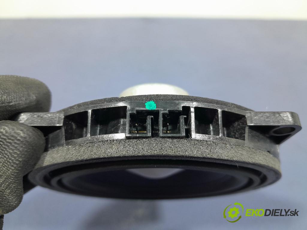 Bmw M5 2019 Mluvčí: / Subwoofer: 9364956