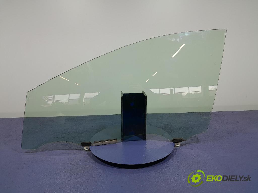 Toyota Prius 2007 sklo dvere Predné ľavá