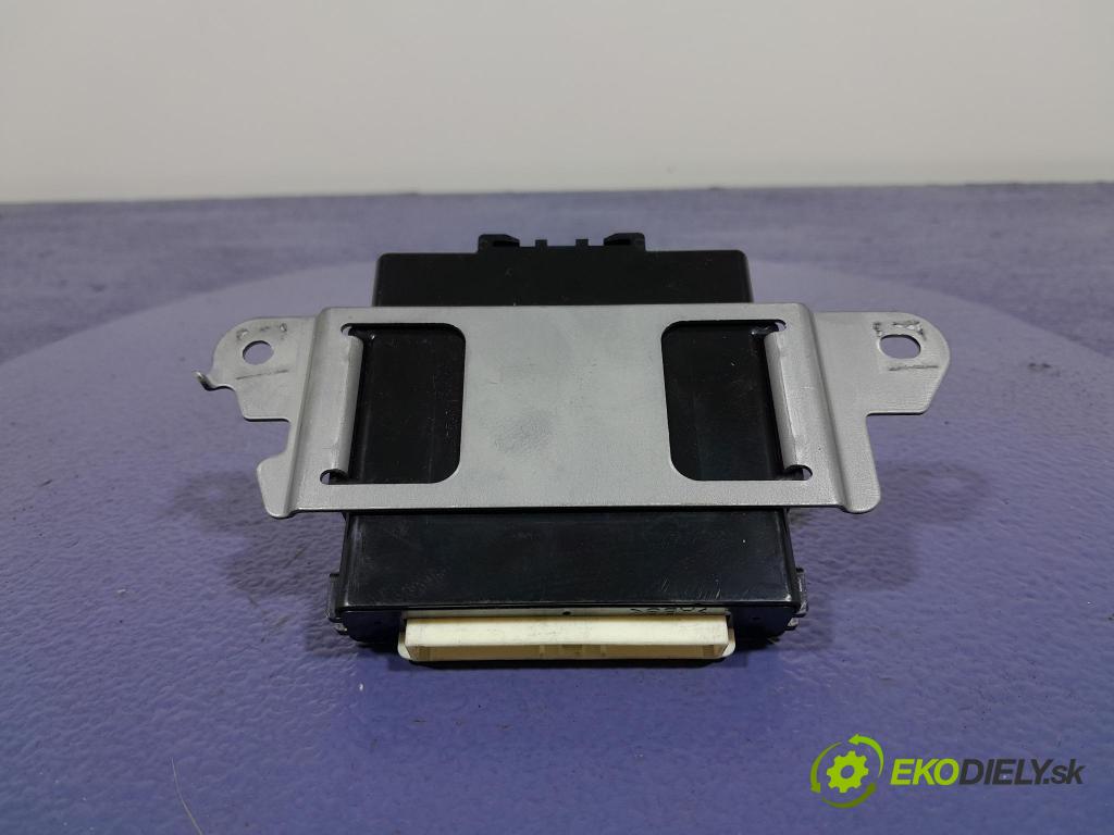 Toyota Prius 2007 riadiaca jednotka 89990-47023