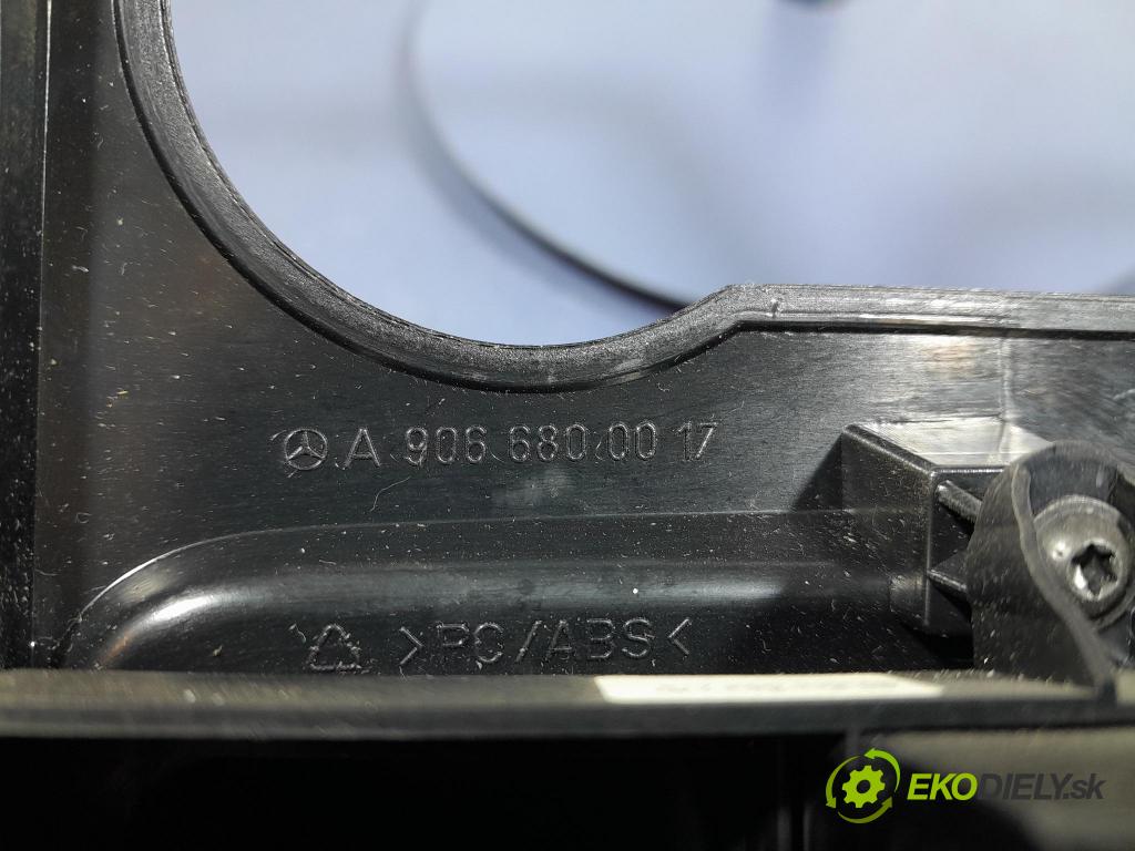 Mercedes Sprinter 2016 kryt Plast: Interiéry: A9066800017