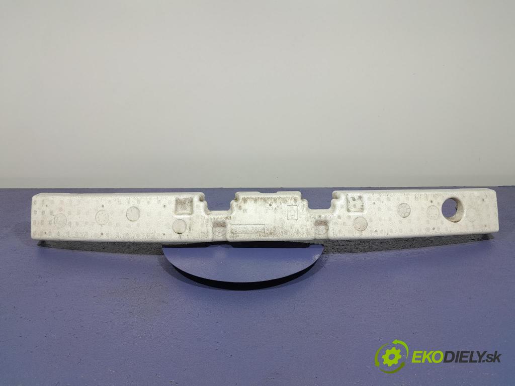 Toyota Prius 2007 výztuha narazník před 52611-47030