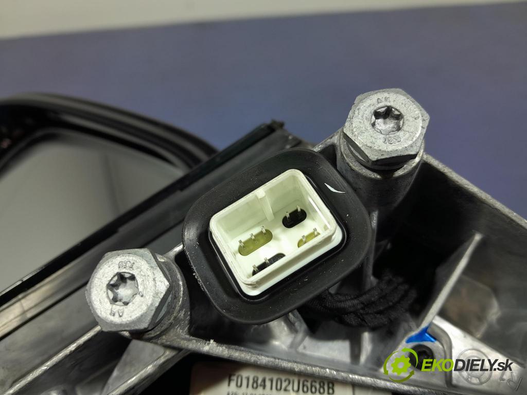 Bmw M5 2019 zpětné zrcátko prave 