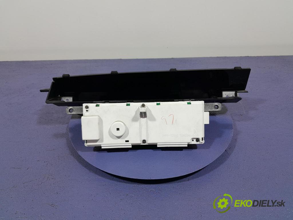 Toyota Prius 2007 prístrojovka/ budíky 769362-030