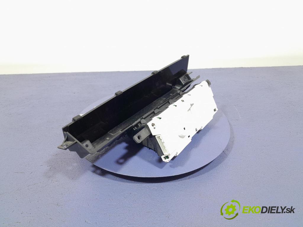 Toyota Prius 2007 prístrojovka/ budíky 769362-030