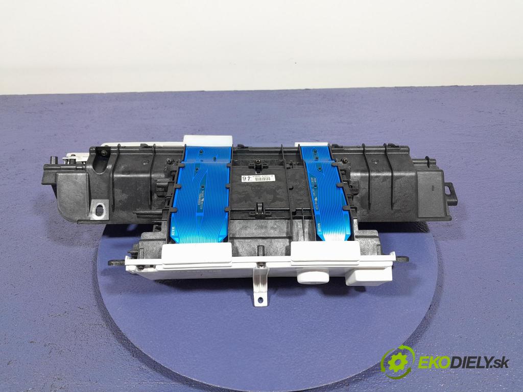 Toyota Prius 2007 prístrojovka/ budíky 769362-030