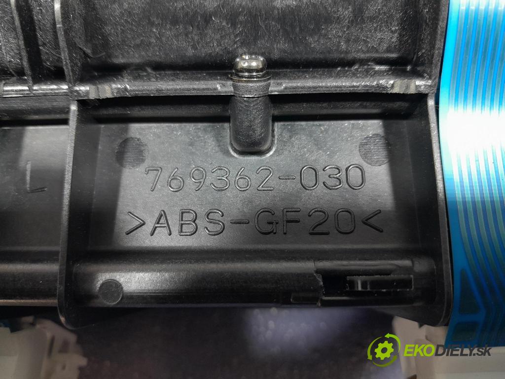 Toyota Prius 2007 prístrojovka/ budíky 769362-030