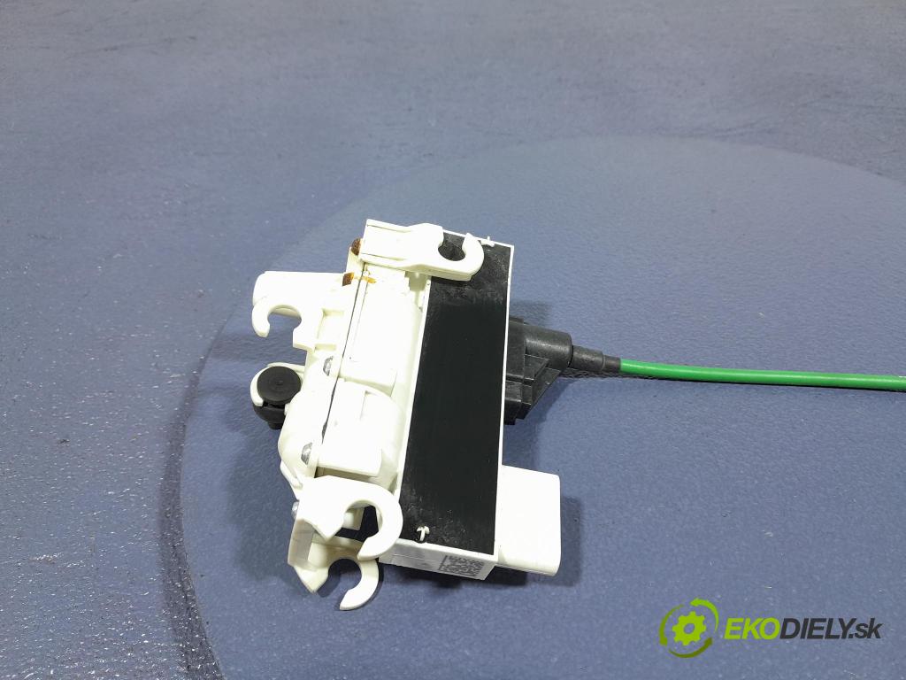 Bmw M5 2019 zámek dveře Zad: v pravo: 7480742