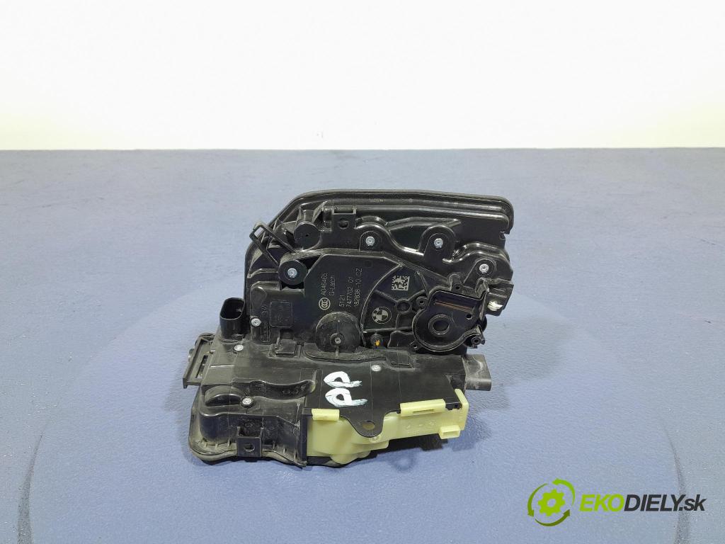 Bmw M5 2019 zámok dvere Predné v pravo: 7477702