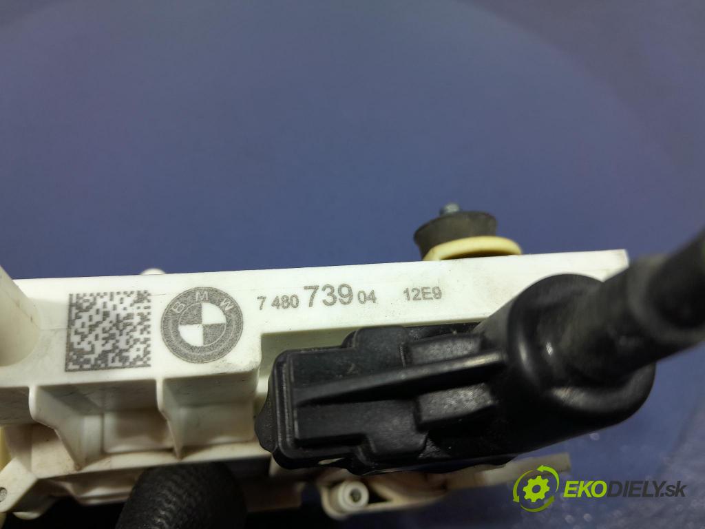 Bmw M5 2019 zámek dveře před Levý: 7480739