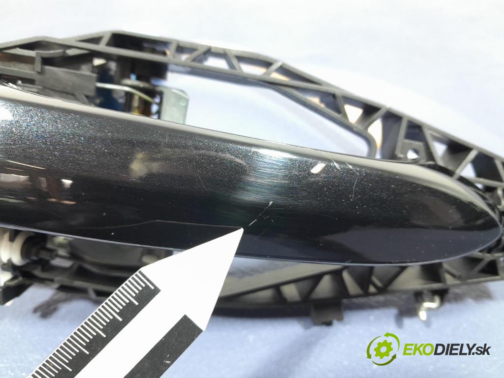 Bmw M5 2019 rukoväť zad Prava: 7401206