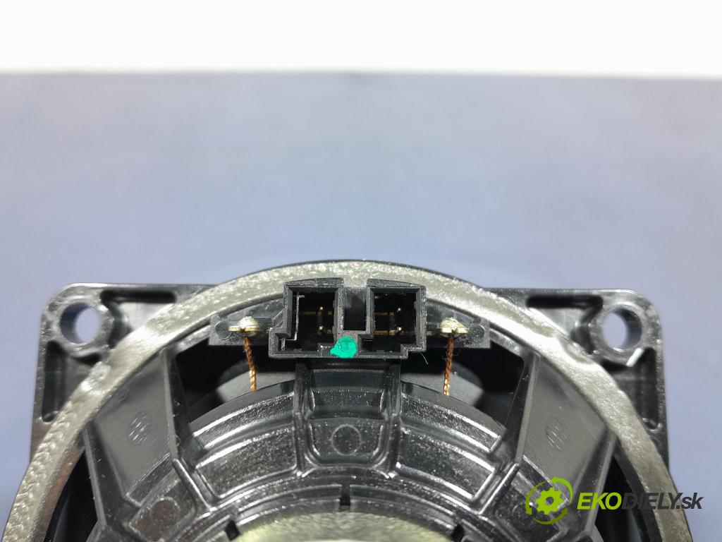 Bmw M5 2019 Mluvčí: / Subwoofer: 9368383