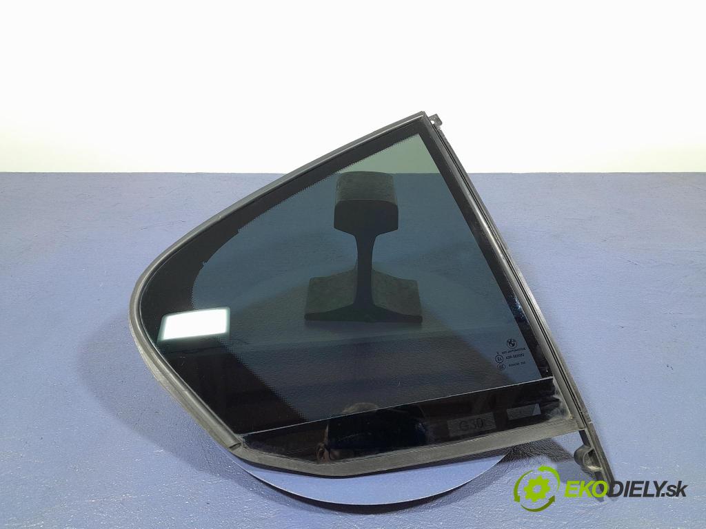 Bmw M5 2019 sklo dvere zad Prava: 7387456