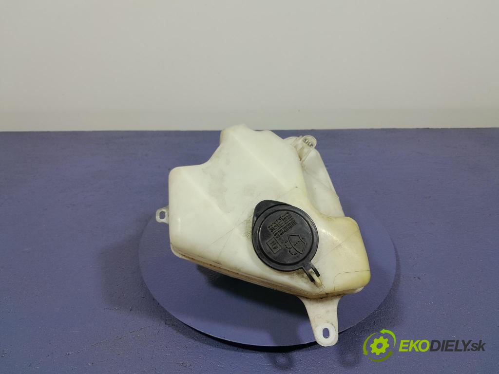 Toyota Prius 2007 nádržka Podložka: 060851-145