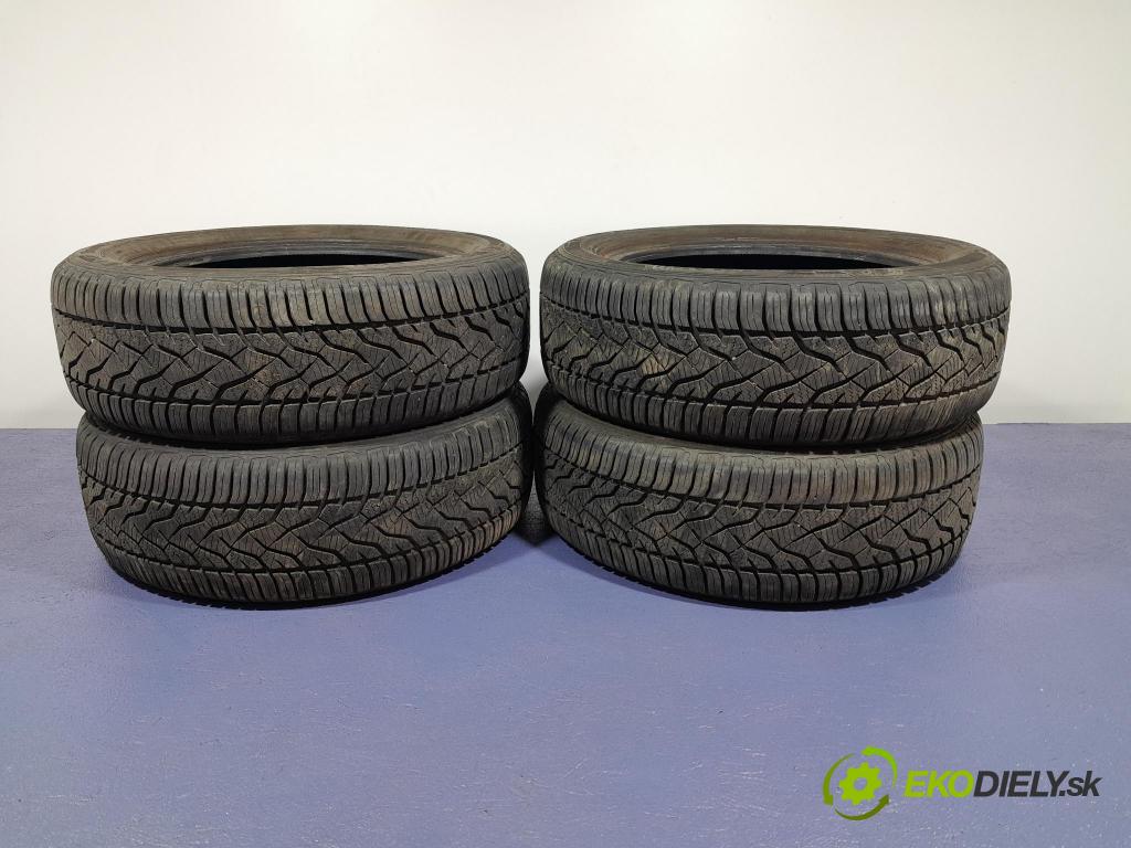 Toyota Prius 2007 pneumatika Multi-sezóna: 4024063008892