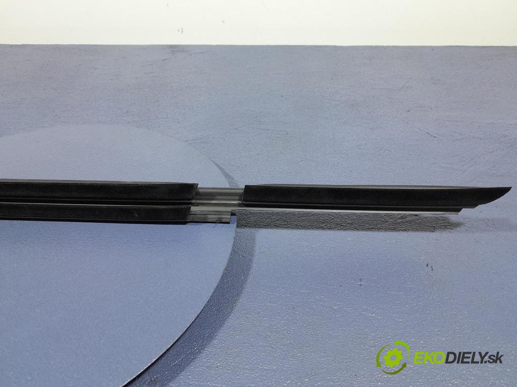 Bmw M5 2019 Těsnění: dvere 7336983