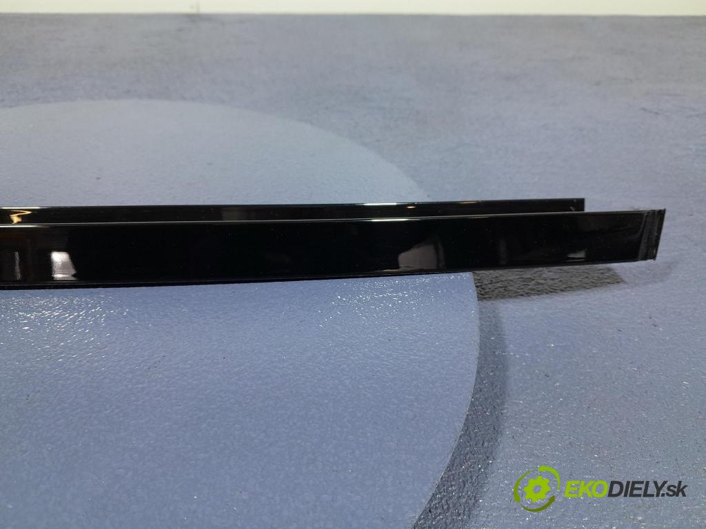 Bmw M5 2019 lišta Dekoratívne: 7390141