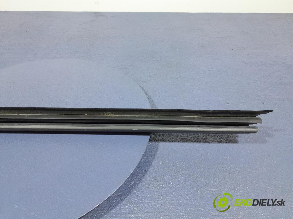 Bmw M5 2019 Těsnění: dveře 7336960