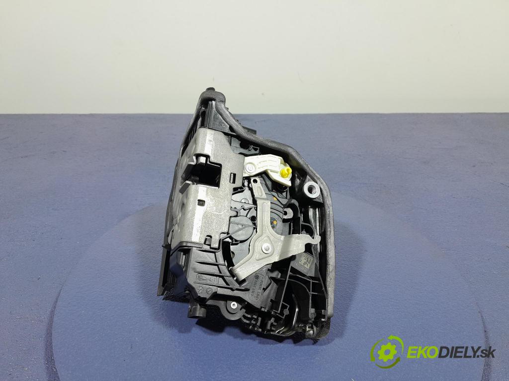 Bmw M5 2019 zámok dvere zad Vľavo: 7477703