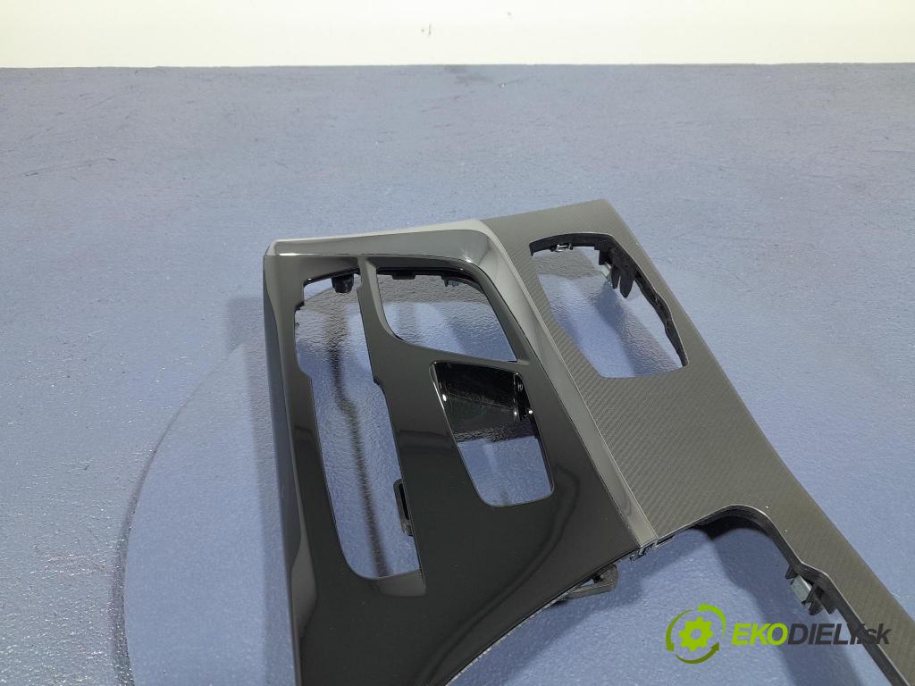 Bmw M5 2019 lišta Dekoratívní: Uvnitř 8070608