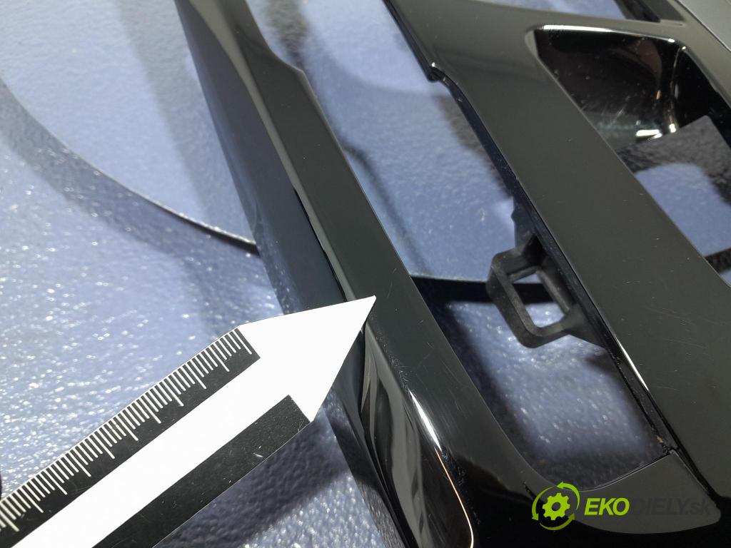 Bmw M5 2019 lišta Dekoratívní: Uvnitř 8070608