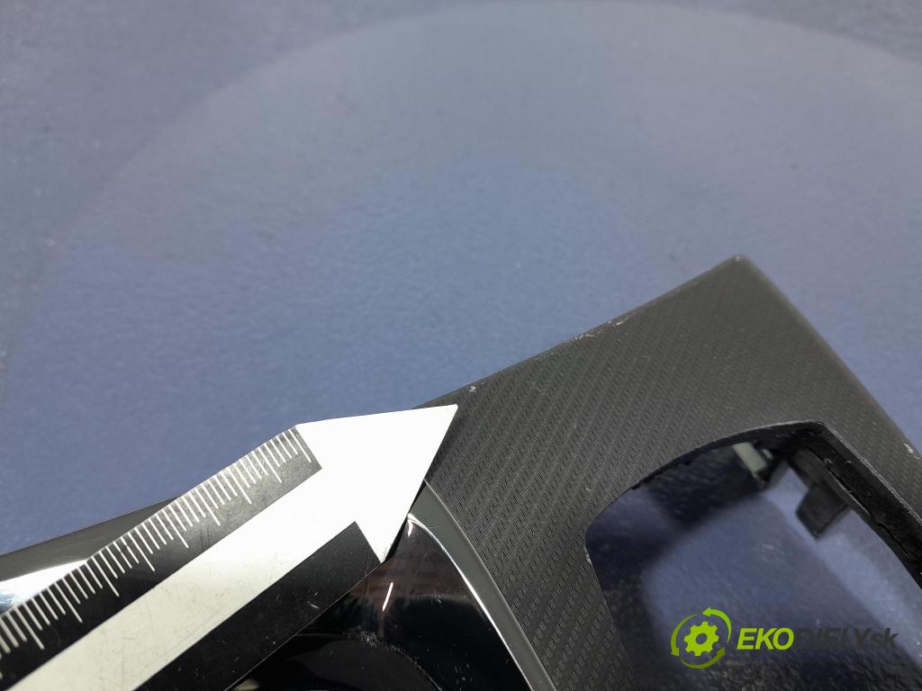 Bmw M5 2019 lišta Dekoratívní: Uvnitř 8070608