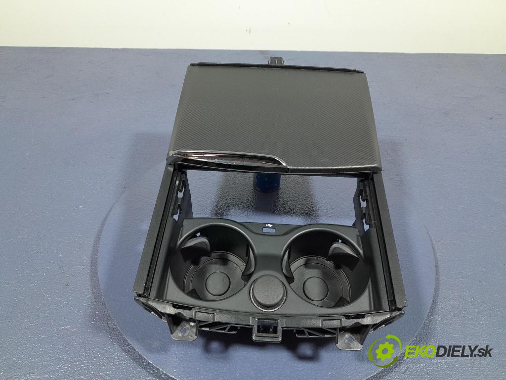 Bmw M5 2019 kastlík 9330629