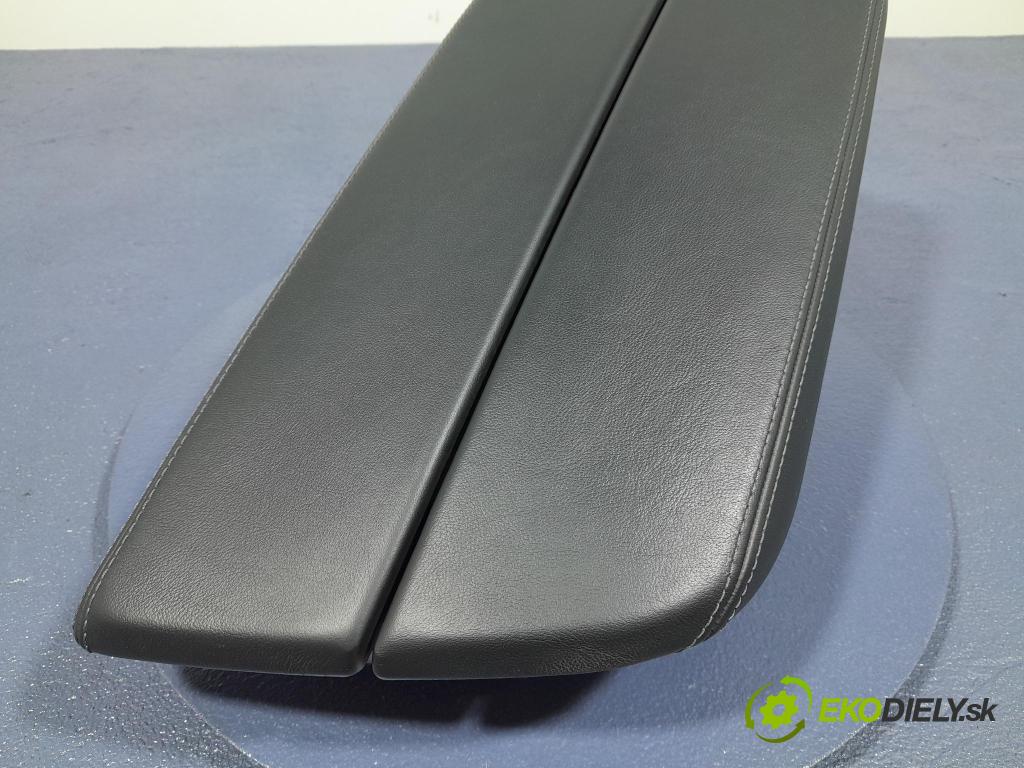 Bmw M5 2019 operadlo 9330670