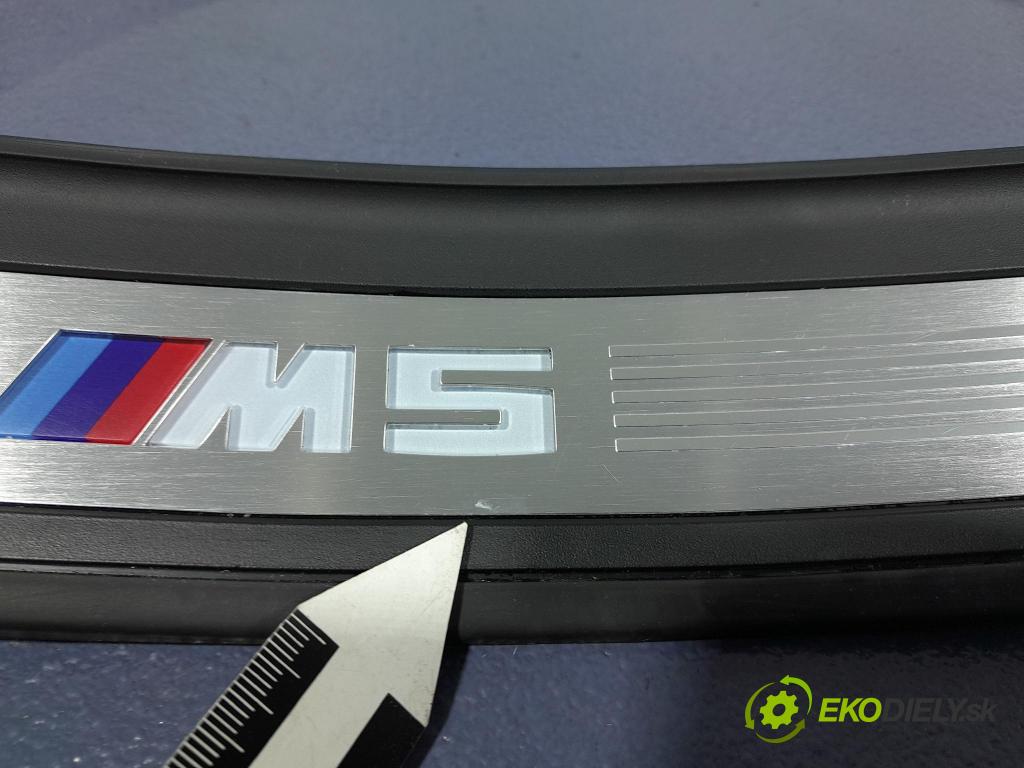 Bmw M5 2019 lišta Dekoratívne: Prah: 8061071