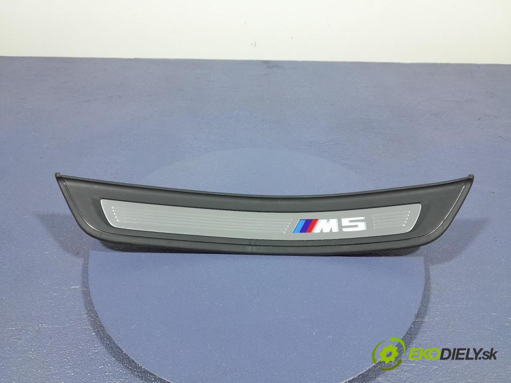 Bmw M5 2019 lišta Dekoratívne: Prah: 8061072