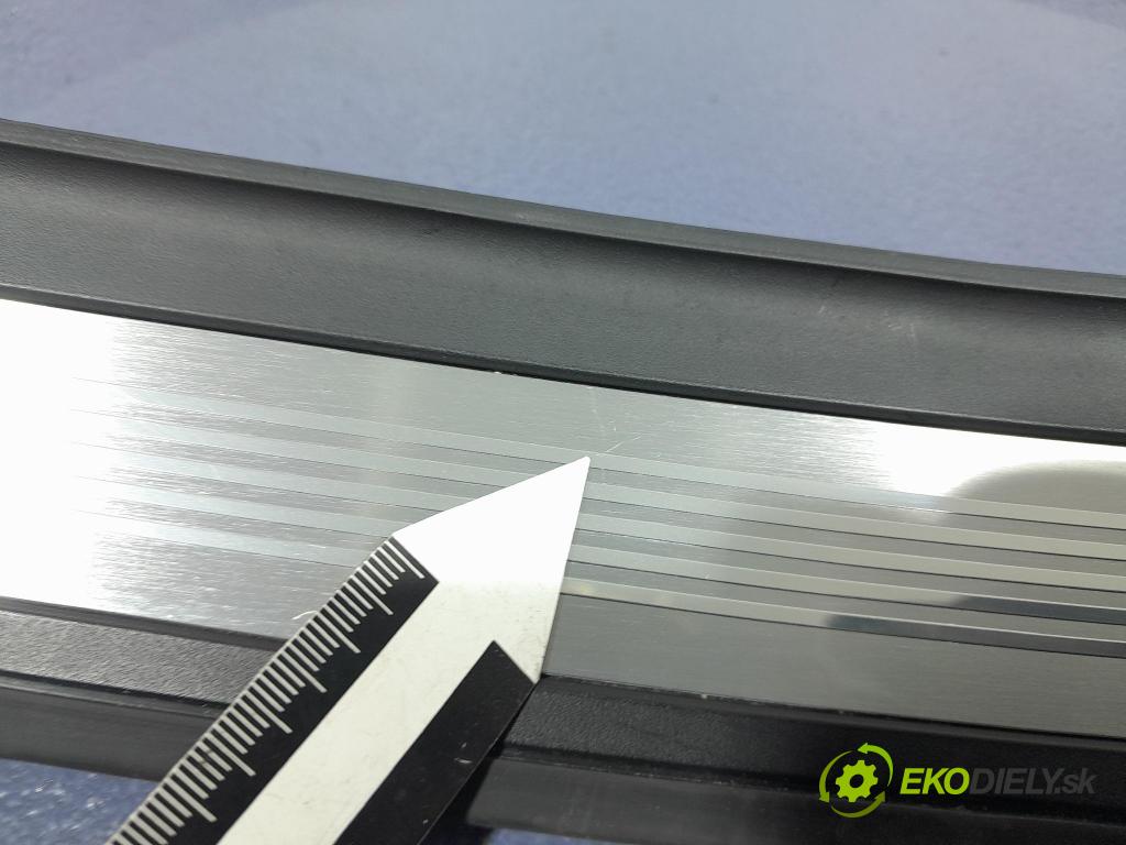 Bmw M5 2019 lišta Dekoratívne: Prah: 8061072