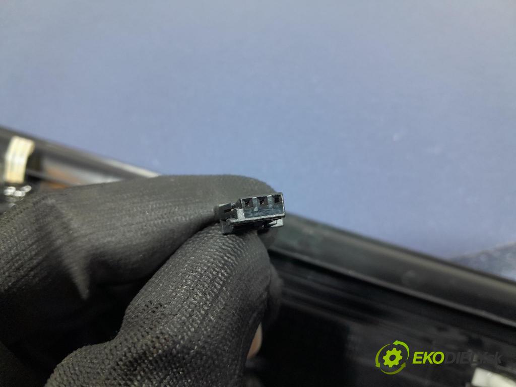 Bmw M5 2019 lišta Dekoratívní: Práh: 8061069