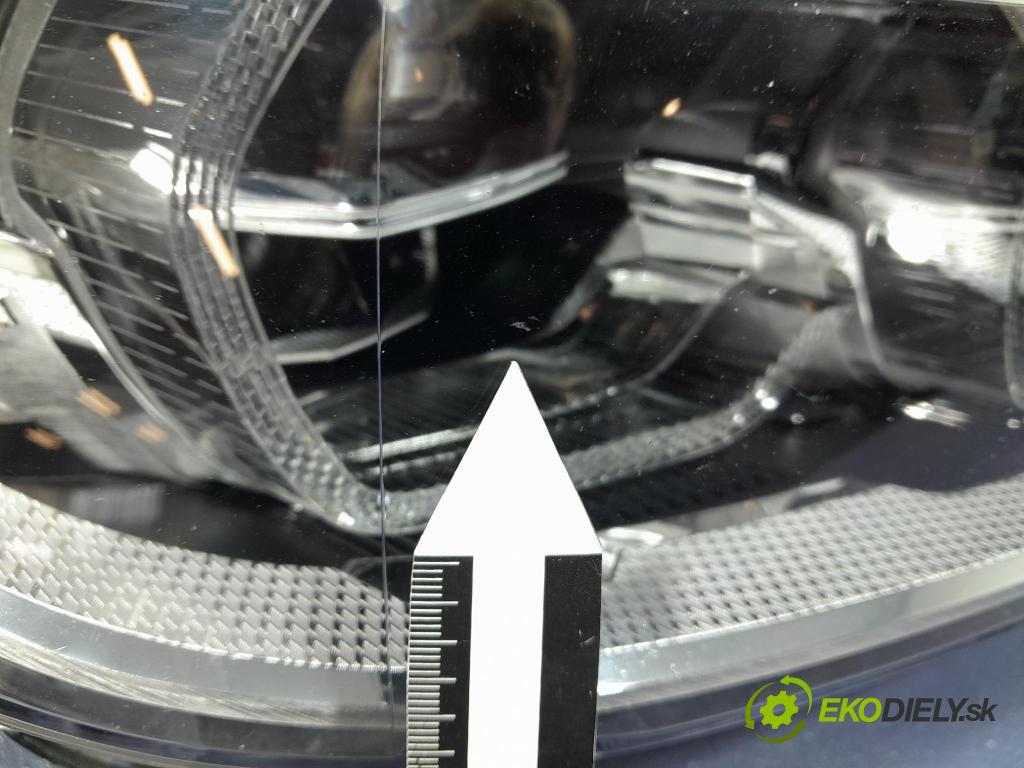 Bmw M5 2019 Reflektor: v pravo: 7214962