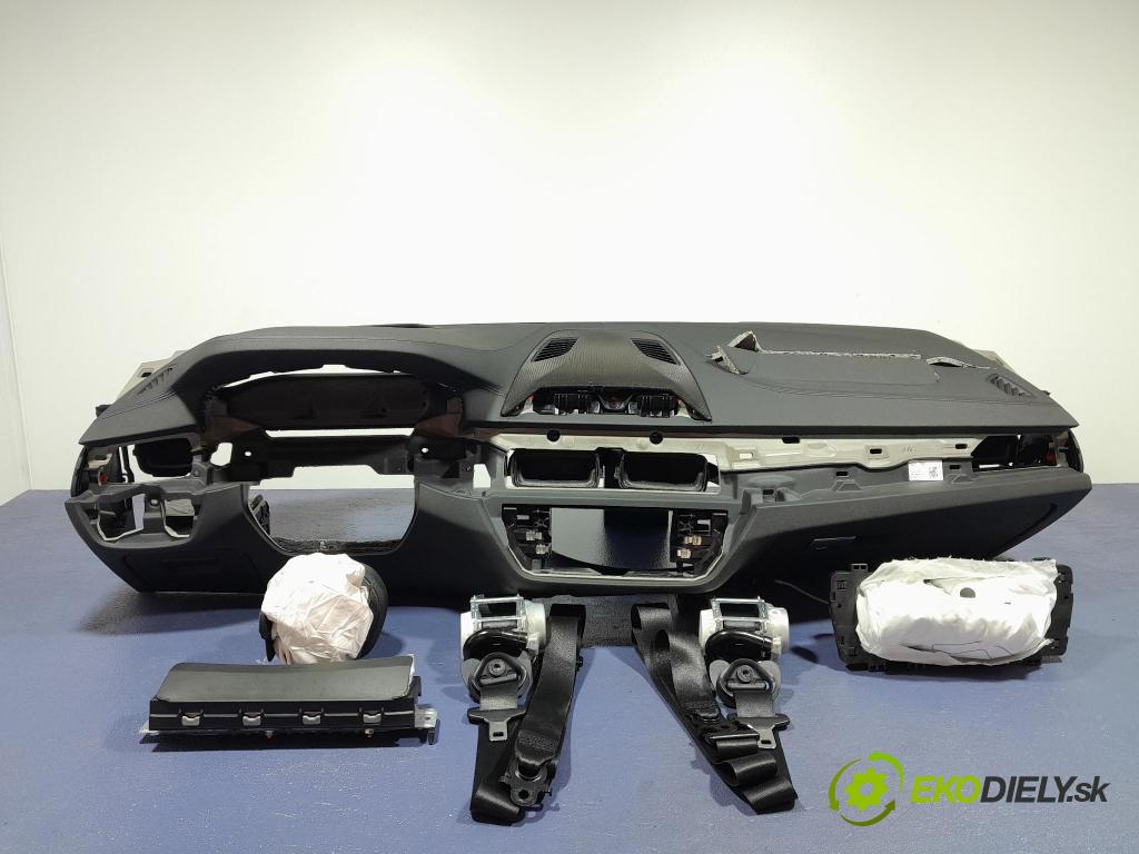 Bmw M5 2019 kokpit,pristrojová doska