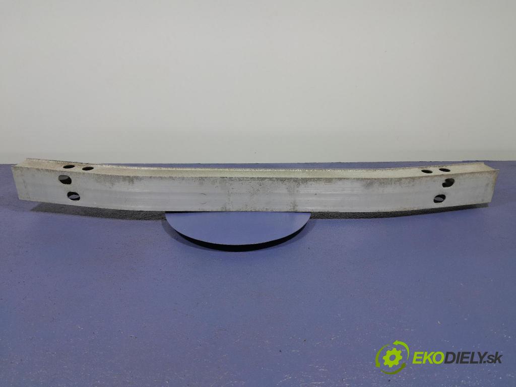 Toyota Prius 2007 výztuha narazník Zad: