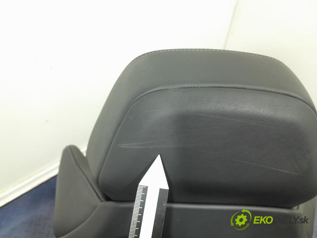 Bmw M5 2019 sedačke: Set.: