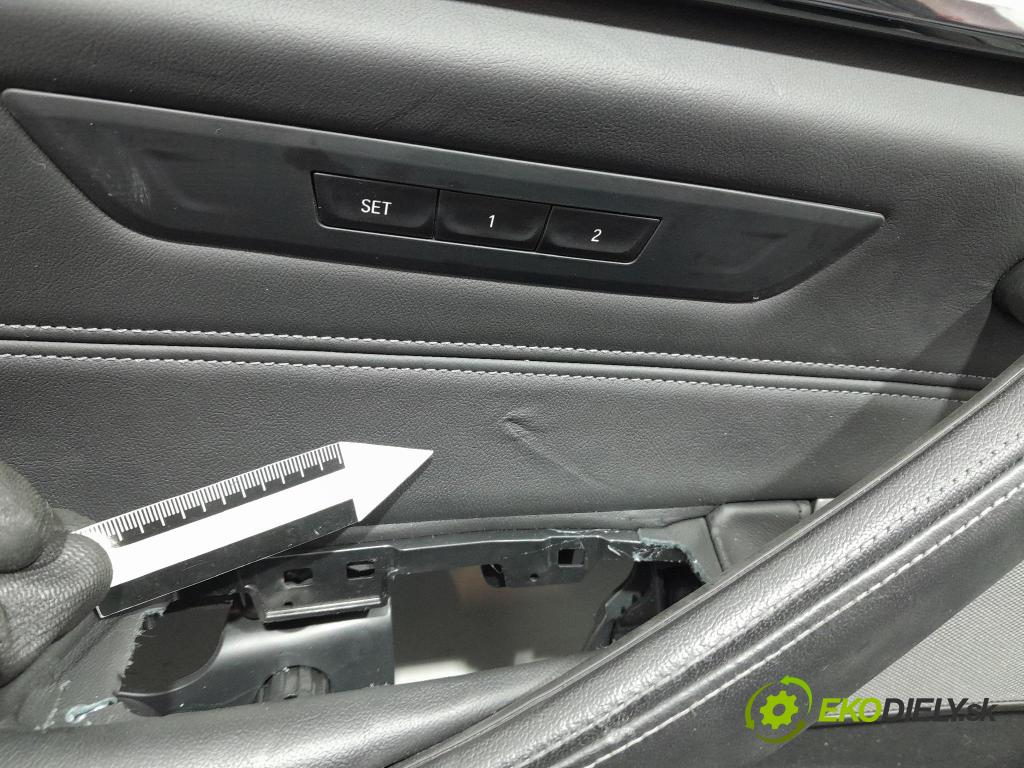 Bmw M5 2019 sedačke: Set.: