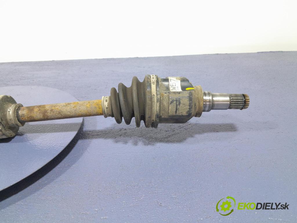 Toyota Prius 2007 poloos Prava: Predné