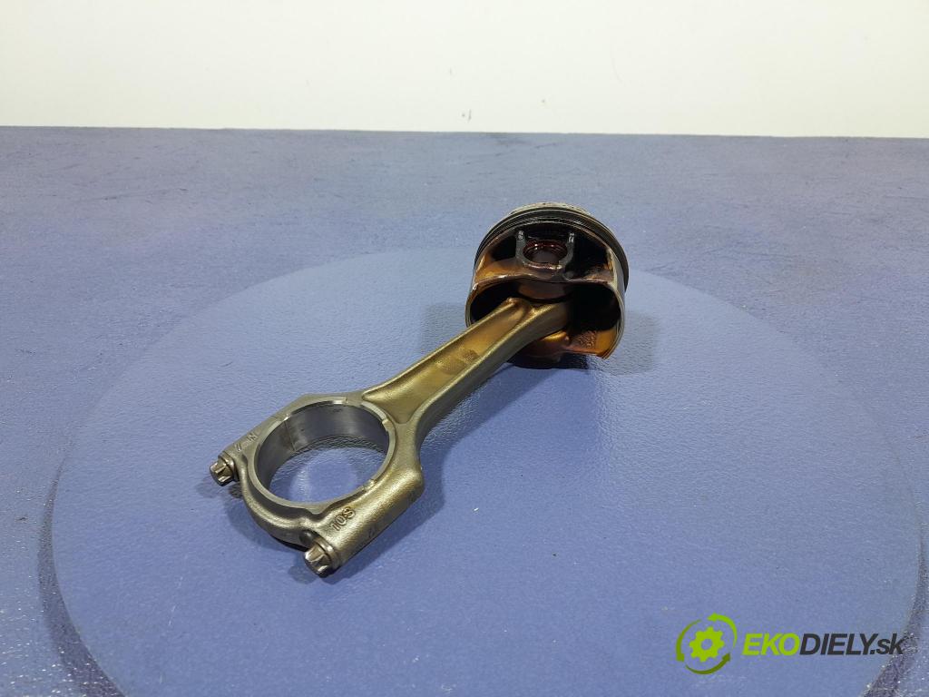 Bmw Seria 2 2021 píst