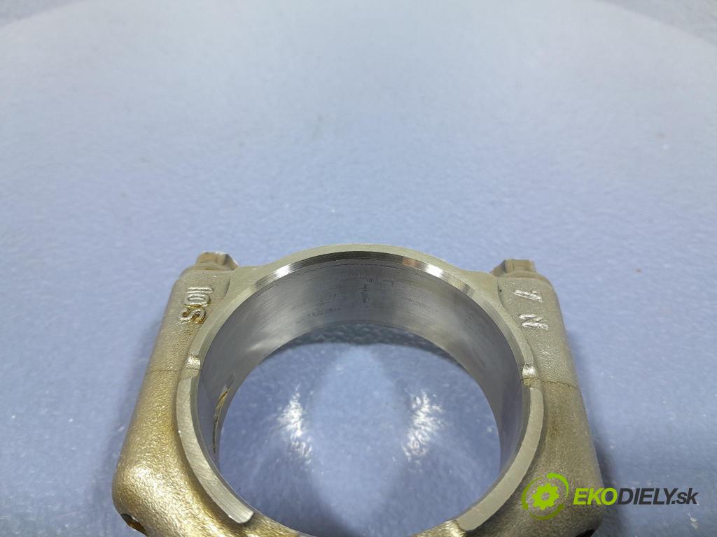 Bmw Seria 2 2021 píst