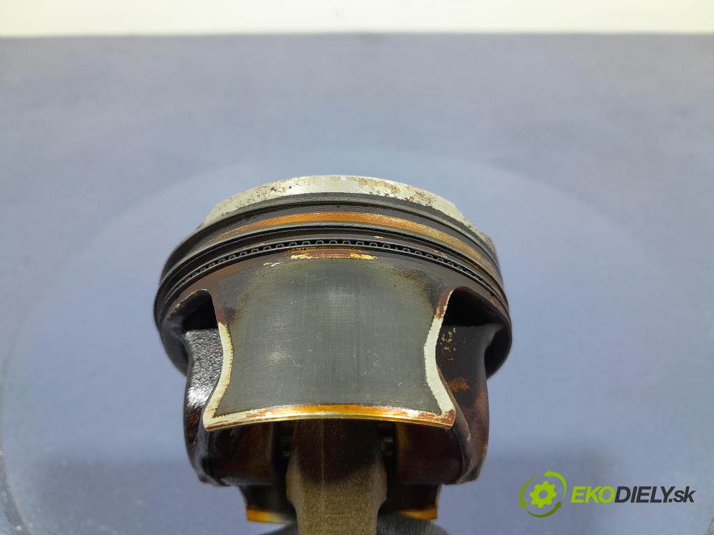 Bmw Seria 2 2021 piest