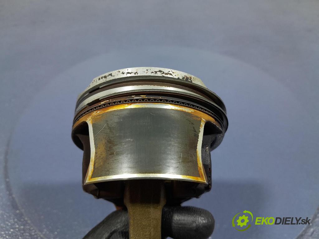 Bmw Seria 2 2021 piest