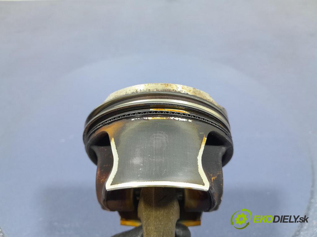 Bmw Seria 2 2021 piest