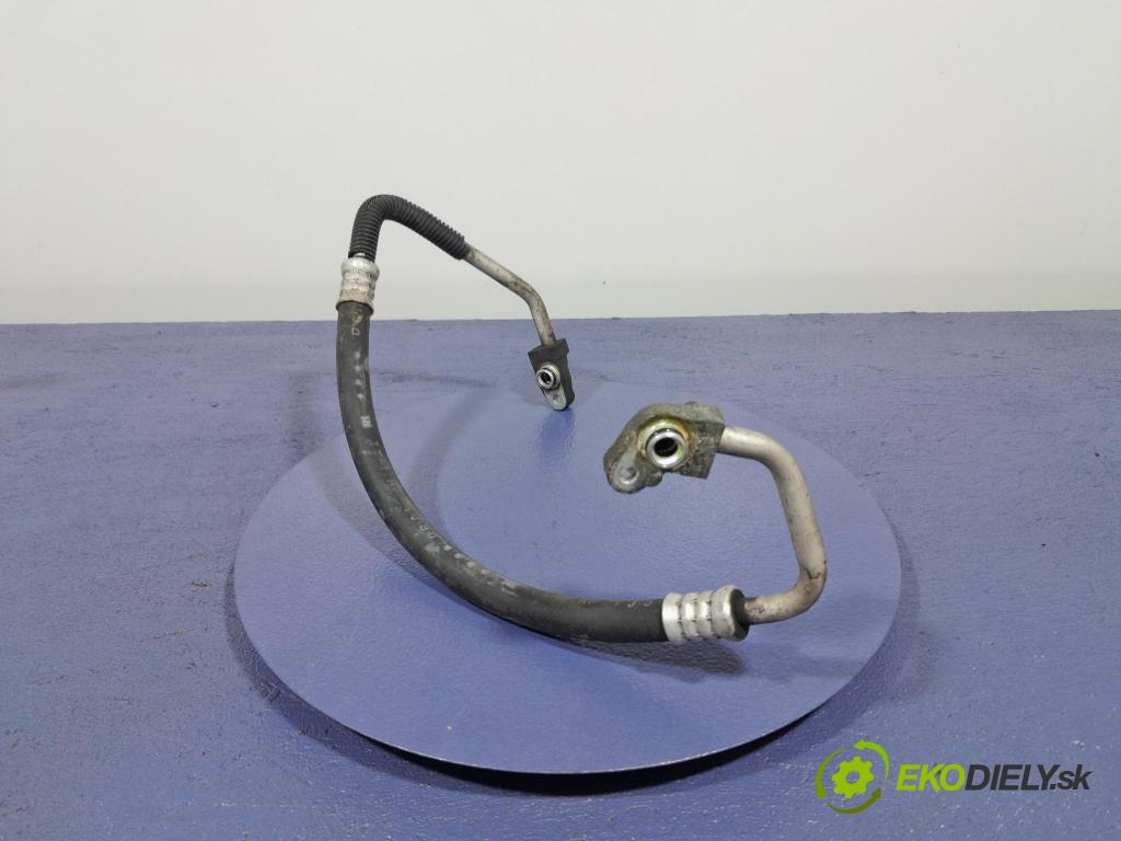 Toyota Prius 2007 rúrka Klimatizácia: