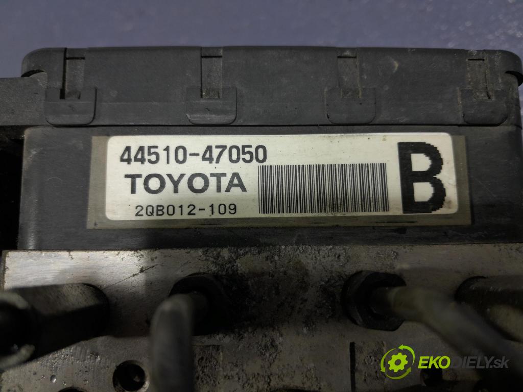 Toyota Prius 2007 čerpadlo ABS x 44510-47050