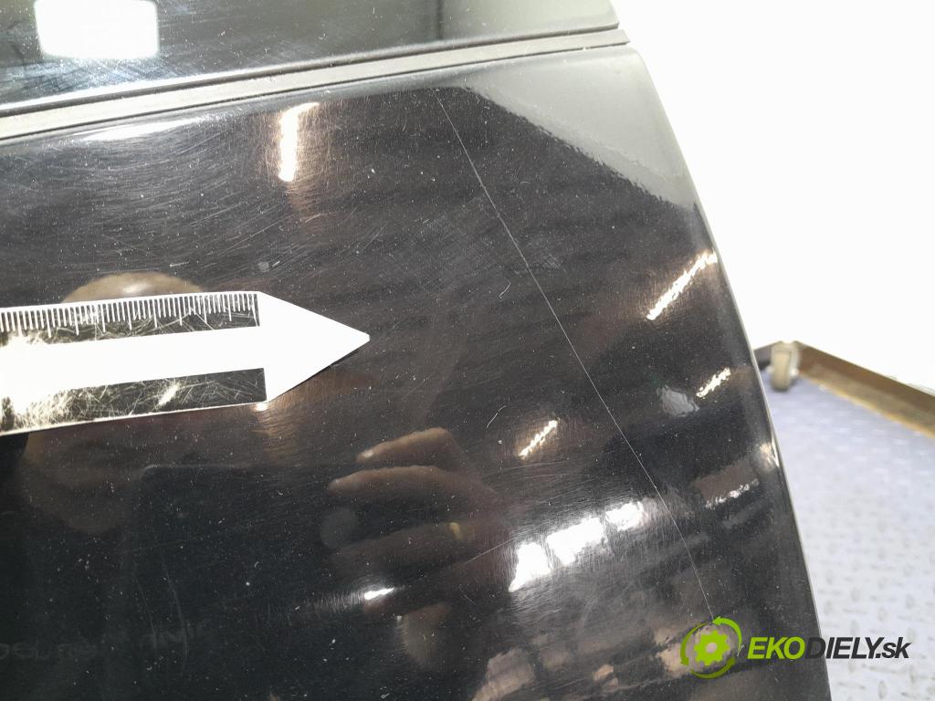 Toyota Prius 2007 zadní dveře kufra: kufr