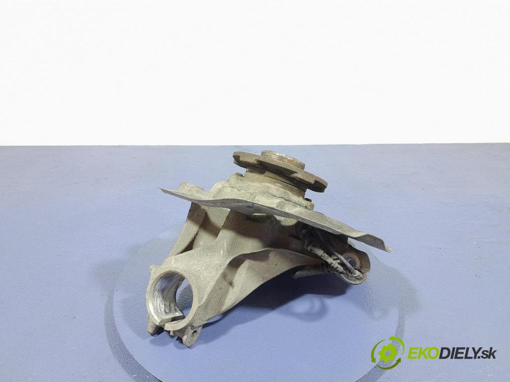 Bmw Seria 2 2021 náboj Prava: 6876646