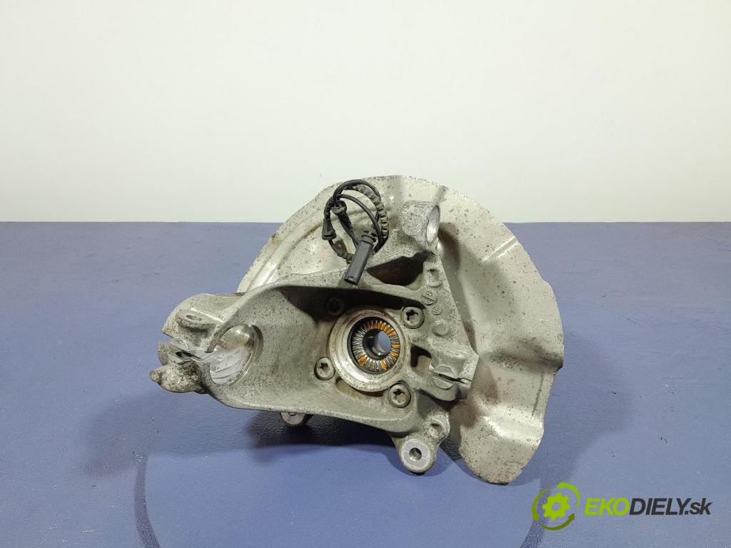 Bmw Seria 2 2021 náboj Prava: 6876646