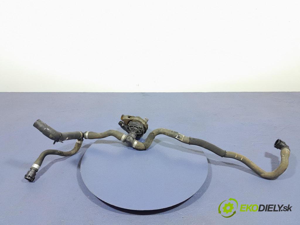Bmw Seria 2 2021 čerpadlo Voda: 9470972