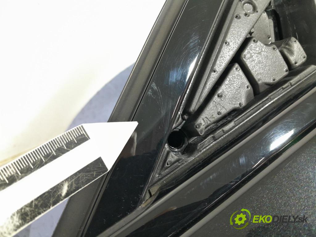 Bmw M5 2019 dvere Predné Vľavo: