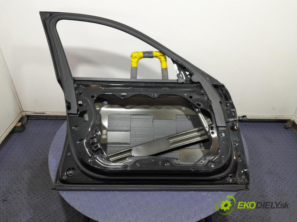 Bmw M5 2019 dveře před Vlevo, odjet: 